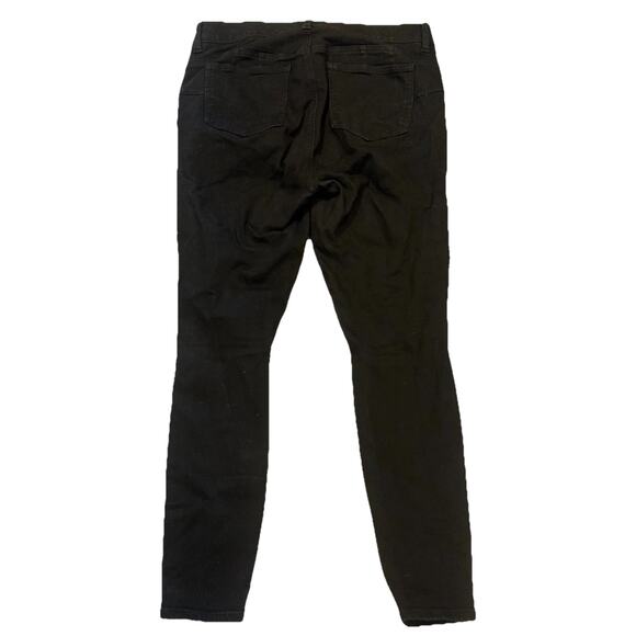 Torrid Premium Skinny Jeans Womens 12 R Black Denim Distressed 5-Pocket Design - Picture 5 of 5